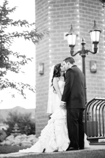 BW-Couple-at-Castle