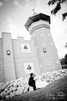 Couple-at-Castle