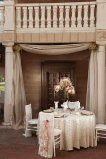 Floral-and-Candle-Reception