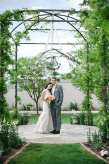 Garden-Wedding-Overhang