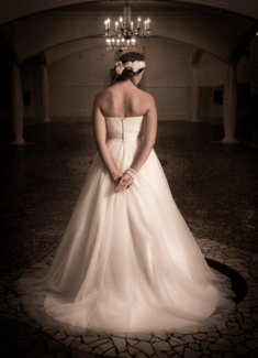 Lower-Ballroom-Bride