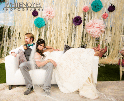 Outdoor-Wedding-Couch